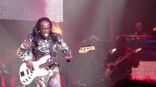 Earth Wind amp Fire Bit of Verdine White craziness [upl. by Arual]