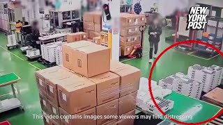 Video shows moment multiple batteries exploded at South Korean battery plant [upl. by Yemac866]