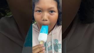 Mpey amp sarah makan eskrim [upl. by Vivia965]