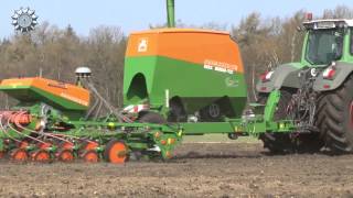 Güttler Frontpacker Avant 61056 mit Fendt 936  Saatbettbereitung beim Maislegen [upl. by Ebeohp]