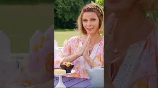 Sylvie Tellier  Miss Le Meilleur Pâtissier  LMPC  RDV 01022023 à 21h gulli [upl. by Laurel581]