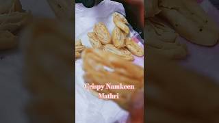 Market Jaise Namkeen Mathri Recipe 🙏 shortfeed shorts viral namakpararecipe [upl. by Petunia]