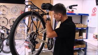 Instalar portaequipajes en una bici con frenos VBrake [upl. by Elephus]