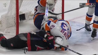 Chaotic Final Minute Hurricanes vs Islanders Game 2 [upl. by Ahsilet]