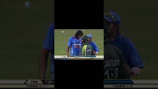 Ishant Sharma and Kamran Akmal fight shorts cricket india [upl. by Lecram]