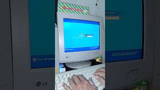 Log on and log off like it was 2001 windowsxp oldcomputer shorts oldmemories [upl. by Angel]