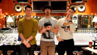 Jonas Brothers  T4F Time For Fun Facebook [upl. by Anhaj]