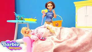 Barbie vlog Barbie hasta numarası yapıp Kene ev işlerini yaptırıyor Kız oyunları [upl. by Nywde]