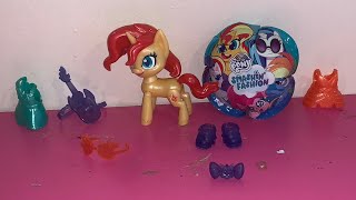 Smashin’ Fashion Sunset Shimmer Set Review [upl. by Anilejna]