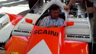 Jan Lammers past quotstoeltjequot formule 1 alfa romeo spettacolo [upl. by Erleena855]