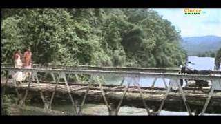 Kizhakkunarum Pakshi  Malayalam Movie Song [upl. by Azaleah]