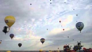 Albuquerque Balloon Fiesta 2010  Time Lapse [upl. by Tterrag875]