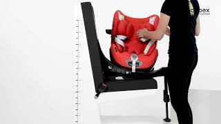 How to Take out the Newborn Inlay I Sirona Z2 iSize Car Seat I CYBEX [upl. by Vasta]