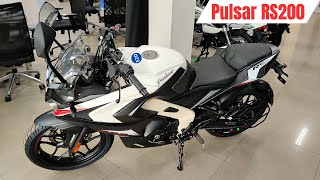 Finally 2024 Pulsar RS200 Launched😱 Complete Detailed Review With All New Changes  New Onrood Price [upl. by Ydac]