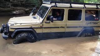 Mercedes g w460 mud hole [upl. by Selohcin]