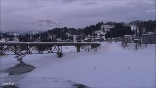 quotSnow scenequot Train windowTadami LineNiigataJAPAN 雪景色の沿線・JR只見線の車窓 [upl. by Aires]