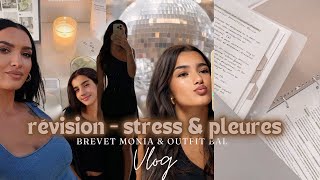 VLOG BREVET MONIA  REVISION  BAL DU COLLÈGE  STRESS [upl. by Rramel]