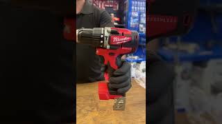 PARAFUSADEIRA FURADEIRA 12 18V M18 BRUSHLESS SEM BATERIA 280220 MILWAUKEE ferramentas tools [upl. by Tayler]