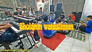 Sholatun wataslimunbisyahri [upl. by Tillo]