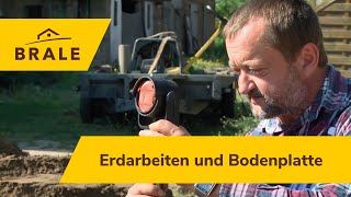 Wie entsteht ein Massivhaus  Baudoku  So baut die BRALE Teil 1 Erdarbeiten und Bodenplatte [upl. by Edrahs]