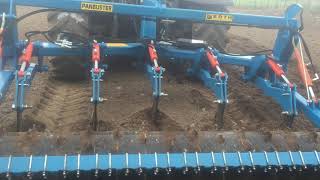 Erth Engineering Arable Panbuster Subsoiler Working Accross Bedrock [upl. by Ohl]