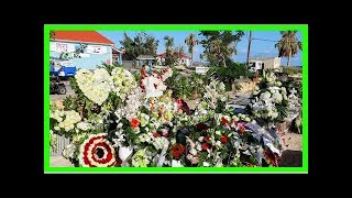 Johnny Hallyday  à SaintBarth le retrait dune plaque polémique déposée sur sa tombe [upl. by Malloy]