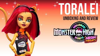 Toralei Neon Frights Monster High Unboxing and Review  Im not a fan [upl. by Mitchel]