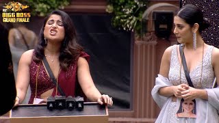 Bigg Boss 17 Grand Finale  Aishwarya Isha Mein Hui Jhadap Task Mein Dono Ne Kiya Hungama [upl. by Neelrahc]