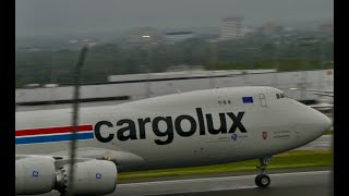 CARGOLUX Boeing 747 dearts Anchorage Ted Stevens airport heading to Chicago OHare [upl. by Nnaeel]