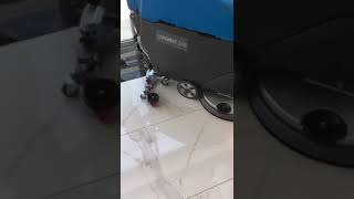 Labomat 55B  Arkadan İtmeli Akülü Zemin Temizleme MakinesiWalk Behind Scrubber Dryer With Battery [upl. by Atterual]