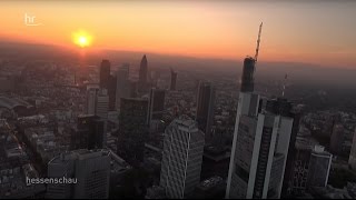 Commerzbank Turm  Deutschlands höchstes Hochhaus feiert Geburtstag [upl. by Atinob]