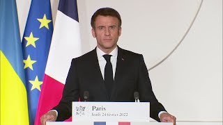 Conflit RussieUkraine  la réaction dEmmanuel Macron [upl. by Siegler149]