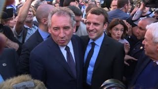 François Bayrou accueille Emmanuel Macron à Pau [upl. by Sabelle]