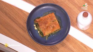 Coup dfood  Spanakopita du chef Juan Arbelaez  La Quotidienne [upl. by Anaiuq588]