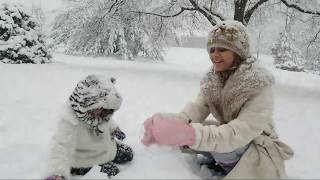 Maryam And Fatima are playing in a heavy snow storm [upl. by Vaios]