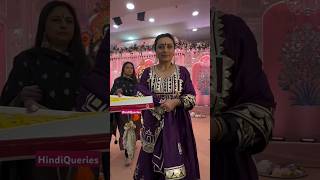 Rani Mukerji distributed sweets to everyone on the occasion of Diwali ytshorts ranimukherjee [upl. by Nylecoj70]