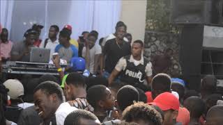 DJ VALMIX chofe lekol Pere Petionville la nan kanaval etidyan yo [upl. by Tuckie681]