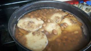 GORDITAS EN FRIJOLES DE LA OLLA Y CHILES JALAPEÑOS RELLENOS  Lorena Lara [upl. by Arlee]