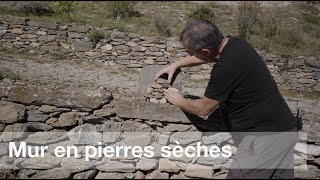 COMMENT FAIRE UN MUR EN PIERRE SECHE [upl. by Leslie]