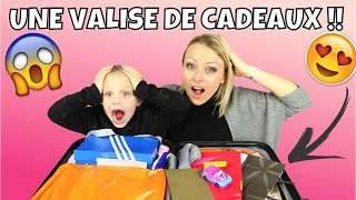 ♡• ON OUVRE UNE VALISE DE CADEAUX •♡ [upl. by Anrahs573]