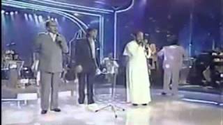 Padre Zezinho no Especial Roberto Carlos 1997 [upl. by Syd332]