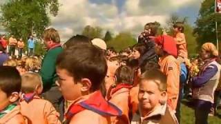 Rassemblement de scouts à Angers [upl. by Janean88]