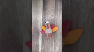 Gobble Turkey Sculpting claymation stopmotion thanksgiving animation art [upl. by Nelaf93]