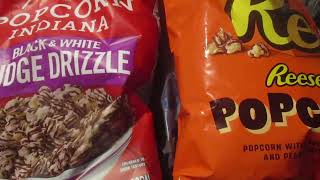 Reeses Popcorn VS Popcorn Indiana Black amp White Fudge Drizzle Popcorn popcorn reeses fudge [upl. by Rosamond]