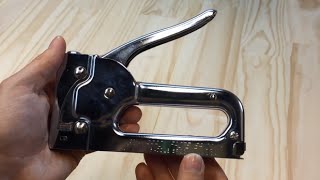 How to load the JT21CM All Purpose Staple Gun [upl. by Aicilram]