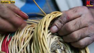 KASHMIRI KANGRI  TRADITIONAL FIRE POT OF KASHMIR  MAKING OF KANGRI [upl. by Raila165]