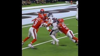 Dalton Schultz catches for a 16yard Gain vs Chicago Bears [upl. by Ateloiv]