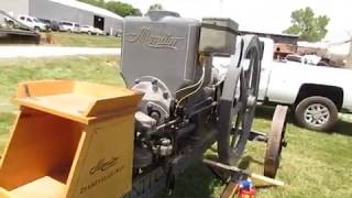 Lathrop Mo Show 2018 Scot Hossack and Gary Moss engines [upl. by Doniv]