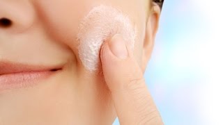 How salicylic acid works in your skincare  The science of your skincare [upl. by Eerdna]