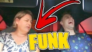 MINHA MÃE REAGINDO A PLAYLIST DE FUNK PESADÃO  02 [upl. by Anialad212]